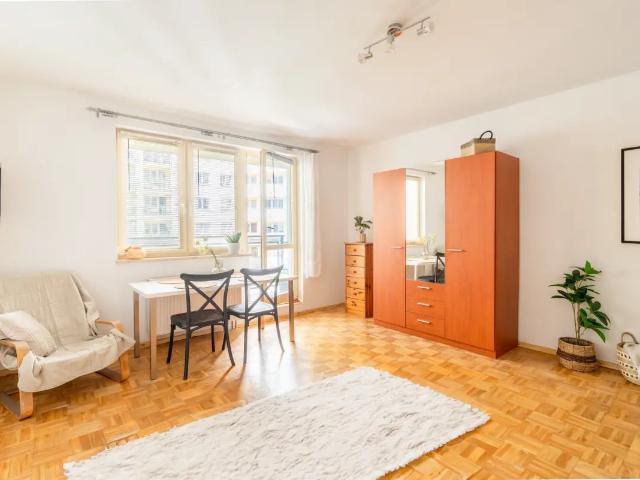 Kawalerka 34 m2, Bukowińska, metro Wilanowska
