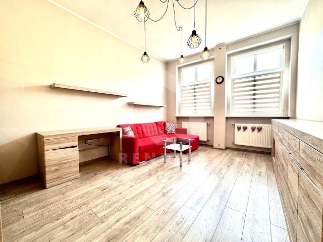 Kawalerka 36, 6 m² w Rynku, wysoki standard ul. Rynek, Opole