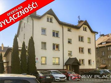 Kawalerka 37,4 m² z piwnicą i miejscami postojowymi