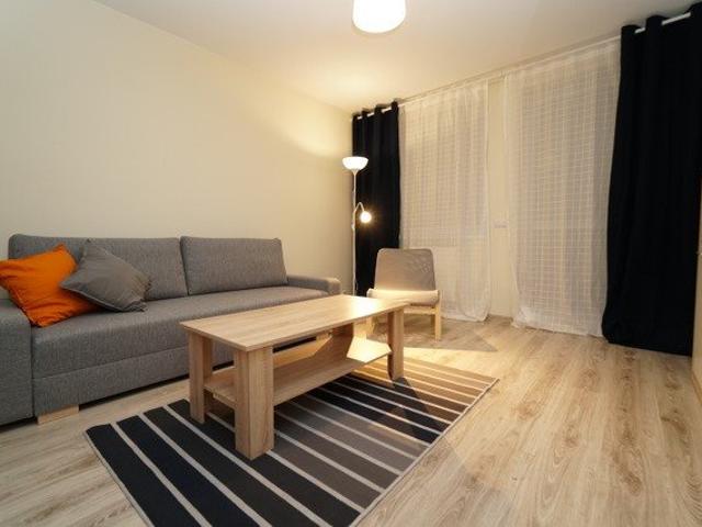 Kawalerka 47 m² z dużym potencjałem, balkon polecam!