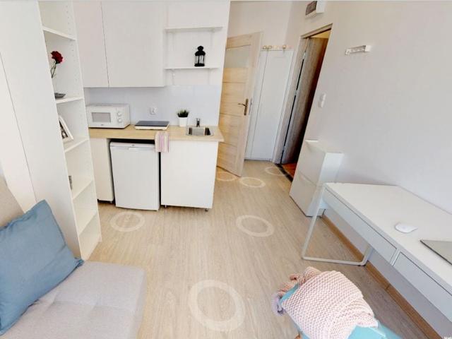 Kawalerka Gdynia blisko uniwersytetu morskiego Grabówek