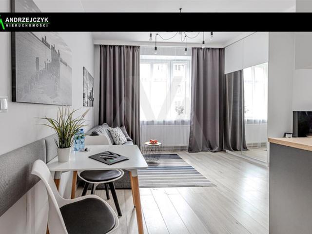 Kawalerka do wynajęcia, Gdynia Śródmieście ŚWIĘTOJAŃSKA, 2100 PLN, 22 m2, domy NY018942