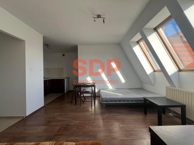 Kawalerka do wynajęcia, Wrocław Krzyki Rodzinna, 1600 PLN, 30 m2, domy 43851