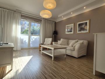 Kawalerka do wynajęcia, Katowice Dąb Johna Baildona, 1850 PLN, 41 m2, domy 63