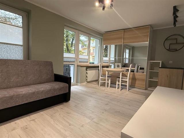 Kawalerka do wynajęcia, Gdanski Gdańsk Przymorze Małe Gdańsk Przymorze Małe Beniowskiego Maurycego, 2500 PLN, 28 m2, domy JJ02026