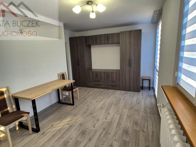Kawalerka do wynajęcia, Wrocław Krzyki Grabiszyn Oporowska, 1800 PLN, 25 m2, domy 1479