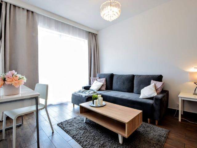 Kawalerka, os. Jarzębinowe + balkon