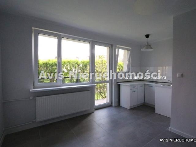 Kawalerka po remoncie z balkonem i piwnicą 24 m²
