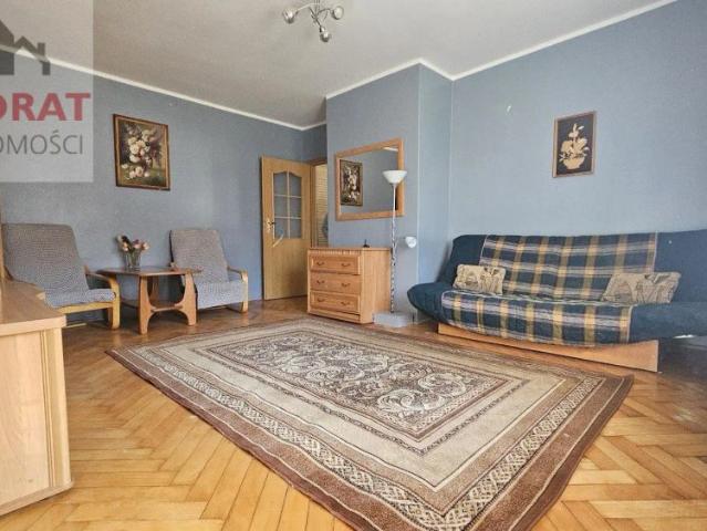 Kawalerka tuz obok Starówki, fontanny i parku