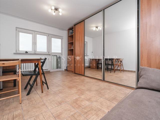 Kawalerka z balkonem na Żoliborzu, blisko komunikacji