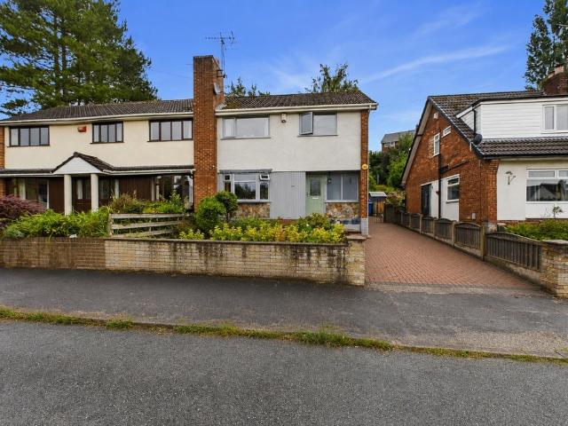 Kay Avenue, Stockport SK6 3 bed semi detached house to rent £1,500 pcm £346 pw