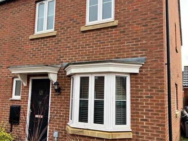 Kay Grove, Oakridge Park, Milton Keynes 3 bed semi detached house to rent £1,675 pcm £387 pw