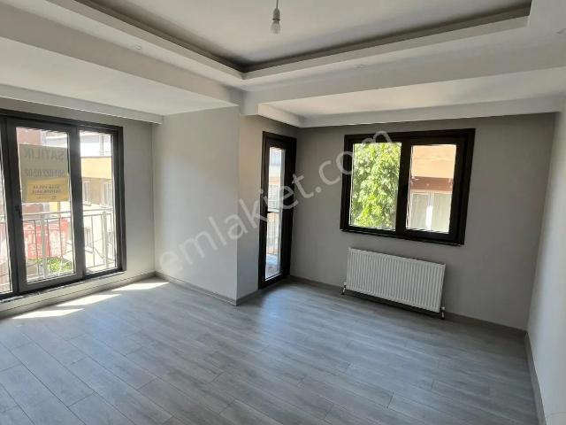 Kayışdağın Da 2+1 Satılık Daire ziraat Bankası Sokağında