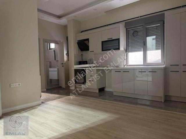 Kayışdağı'nda Sıfır 1+1 Metro Yakını Daire
