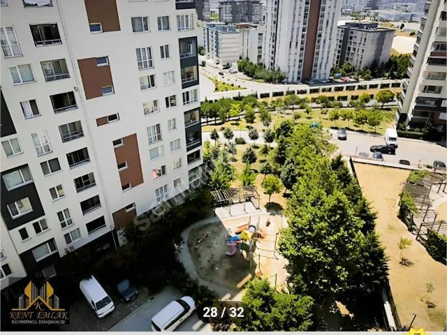 Kayaşehir 18.bölgede 3+1 125 M2 Üç Cephesi Açık Satılık Daire