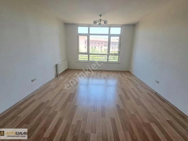 Kayaşehir Toki 6. Bölge 3+1 Kiralık Daire