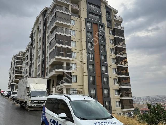 Kaya Grup'tan Küçük Kayaşta Cadde Dibi Manzaralı 4+1 Dublex