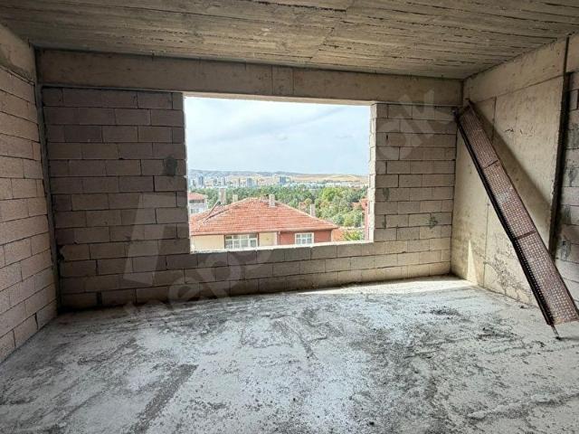 KAYA GRUP'TAN PURSAKLAR'DA ARA KATTA SATILIK 2+1 DAİRE