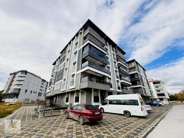 KAYABAŞINDA KİRALIK 4+1 ULTRA LÜKS DAİRE