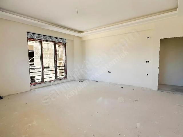Kayalar Emlaktan Yalova Gop Mah. Satılık 3+1 Daire