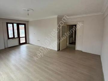 Kayalar Emlaktan Yalova İsmet Paşa Mah. Kiralık 3+1 Daire