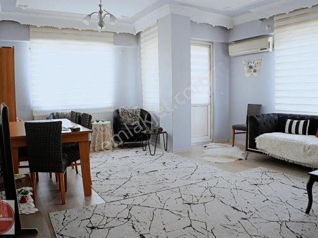 Kayalar Group'tan Bahçelievler'de 140m2 3+1 Satılık Daire. !