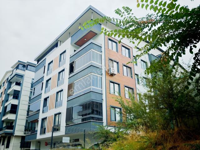 Kayalardan 4+1 270 m2 Hamitlerde Lüks 0 Dubleks