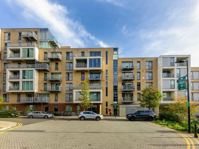 Kayani Avenue, London N4, 1 bed flat to rent, £2,149 pcm | PrimeLocation