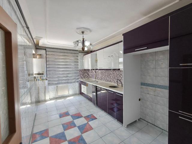 Kayapınar Belediye Civari 3+1 Satılık Daire