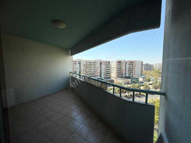 Kayapınar Yeniyol'da Kiralık Geniş Ve Ferah 3+1 Daire