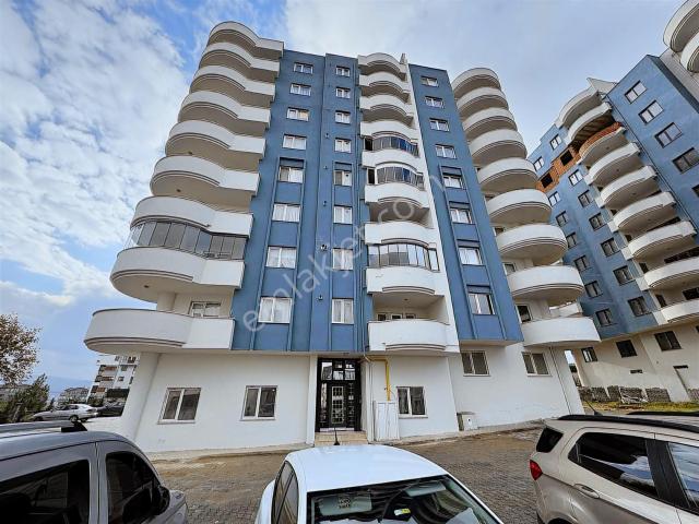 Kayapa Çamlıkta Satılık 3+1 130m2 Ara Kat Manzaralı Daire