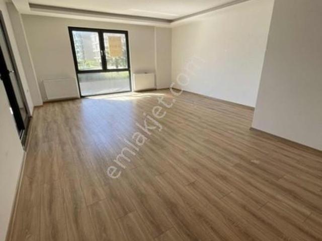Kayapa Çamlık Country'de Havuzlu Kiralık 3+1 Daire!