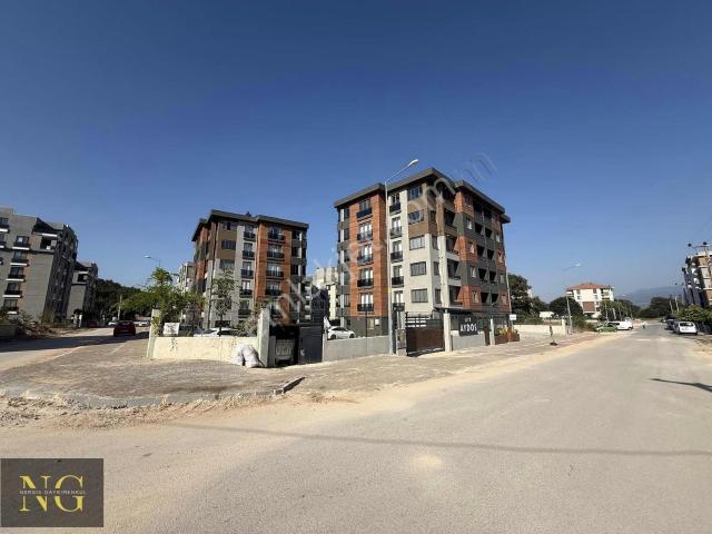 Kayapa Da Kendine Ait Bahçesi Olan Geniş&ferah Satılık 4+1 Daire