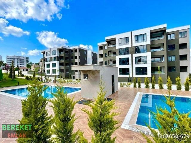 KAYAPA TREND 16 SİTESİNDE SATILIK 3+1 DÜZ GİRİŞ,SIFIR DAİRE