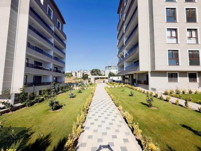 Kayapanın Değerli Bölgelerinden Birinde, Konforlu Ve Prestijli