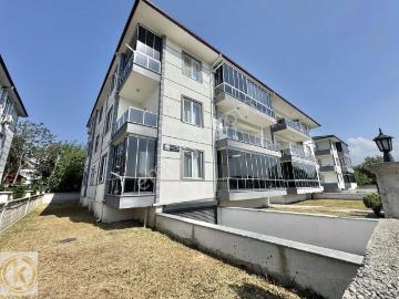 Kaymak Emlaktan Erenler Ada Avm Civarı Garajlı 3+1 125m2 Kiralık