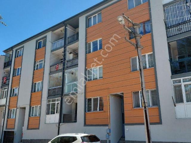 Kaymen Emlak Satılık Yenidoğan 3+1 120 M2 1. Kat Çift Balkon