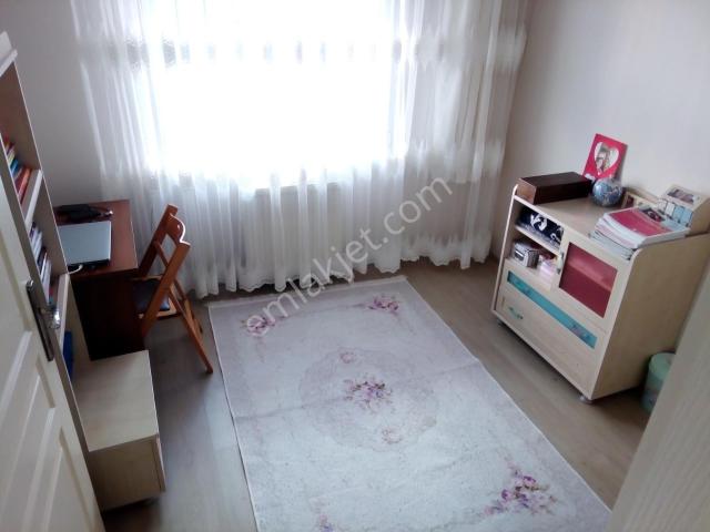 Kaynarca Mah Çift Girişli İki Aileye Uygun 4+1 Temiz Tersdubleks
