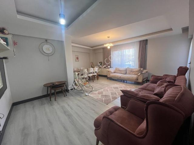 Kaynarca Merkez De Geniş Lüks 3+1 Satılık Daire