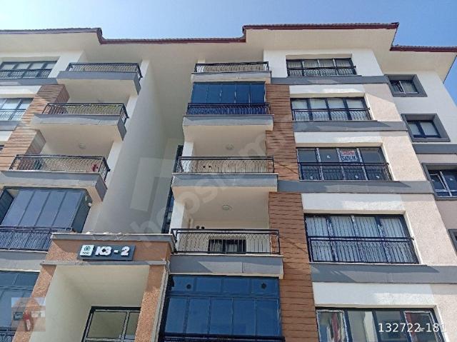 KAYSERİ ORUÇREYİS TOKİDE 3+1 140 M2 DAİRE