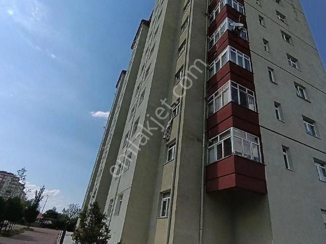 Kayseri Kocasinan İlçesi Yunus Emre Mahallesinde Satılık Fırsat Daire