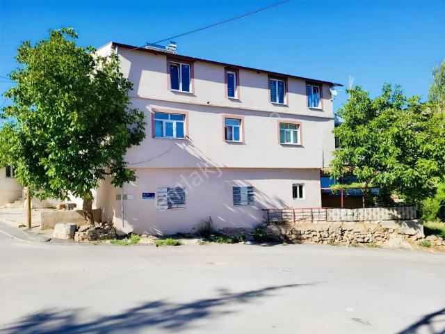 Kayseri Yahyalı Gazibeylide 3 Kat Meskenli, 5+3,satılık Bina