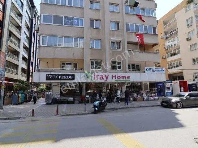 Kazım Dirik Mah Mustafa Kemal Caddesi Üzerinde Sat 3+1 Daire
