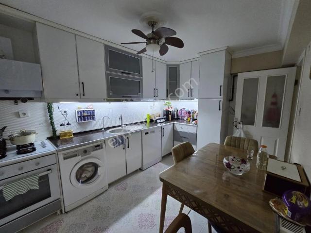 Kazım Karabekir Mh'de Site İçerisinde 3+1 Satılık Daire