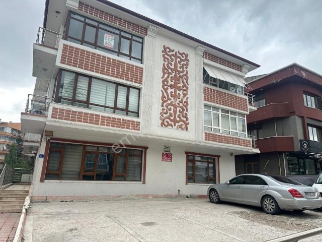 Kazım Özalpte Papazın Bağı 140 M² 4+1 Lüks Manzaralı Daire