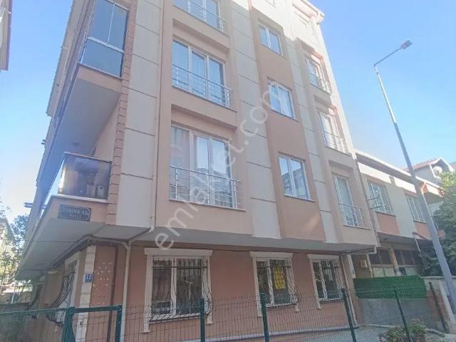 Kazımiye Mah. 2+1 Kombili Kiralık Daire