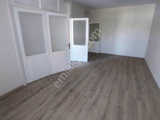 Kazanç'tan Hastane Cad. Üzeri Kiralık 3+1 Masrafsız Daire