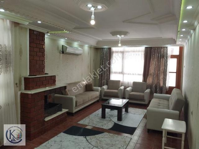 Kazanç'tan Mezitli Fatih Mah. Denize Sıfır Eşyalı 2+1 Kiralık