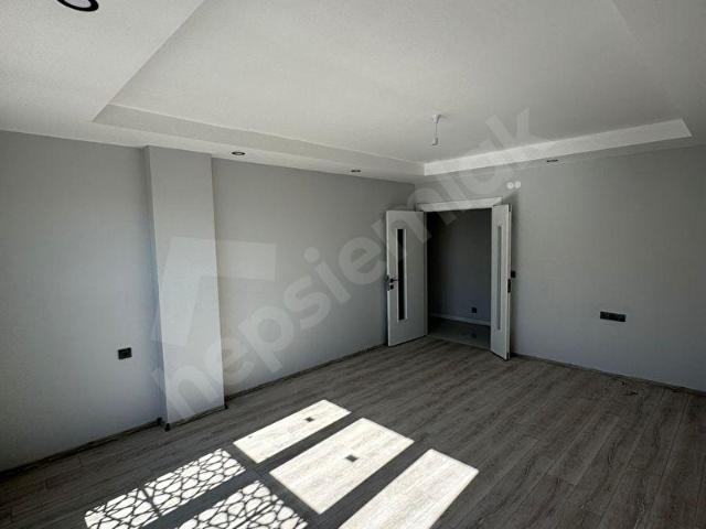 KAZIM KARABEKİR MAH 3+1 SİTE İÇERİSİNDE SATILIK DAİRE