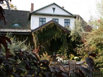 Kazimierz Dolny: Gotowy biznes gastronomiczny z ogródkiem